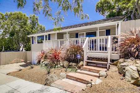 1957 Capistrano San Diego, CA 92106