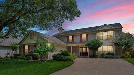 3230 Country Club Blvd Stafford, TX 77477