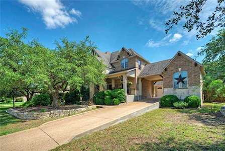 1548 Grassy Field Rd Austin, TX 78737