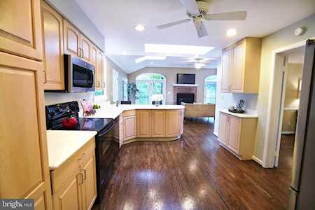 8733 Fort Hunt Rd Alexandria, VA 22308