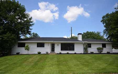 3507 Hillsboro Ct Louisville, KY 40207