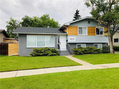 9615 Oakfield Drive SW Calgary, AB T2V 0J1