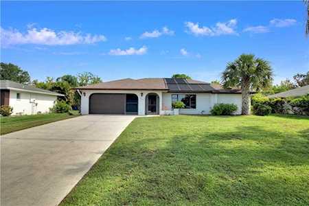 580 NW Grove Avenue Port Charlotte, FL 33952