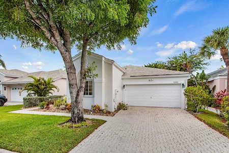 7880 Travelers Tree Drive Drive Boca Raton, FL 33433