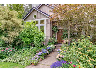 12617 SW 56th Ct Portland, OR 97219