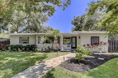 511 NE 35Th Avenue St Petersburg, FL 33704