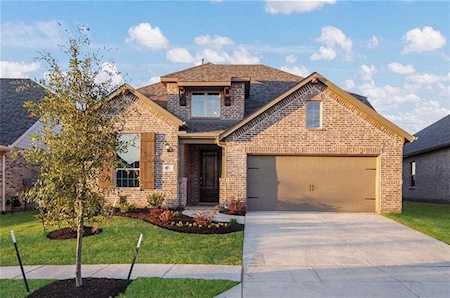 9012 Violet Drive Lantana, TX 76226