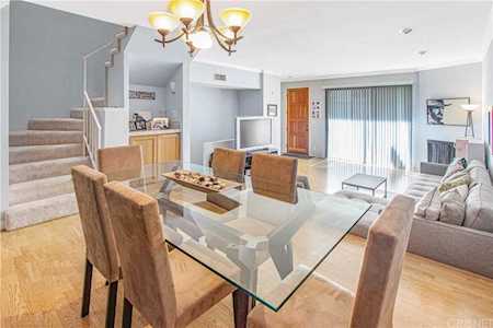 14348 Riverside Drive #8 Sherman Oaks, CA 91423