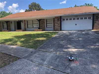 1034 Yellow Rose Drive Orlando, FL 32818