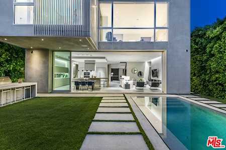 931 N La Jolla Avenue West Hollywood, CA 90046