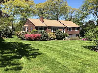56 Lantern Rd Belmont, MA 02478