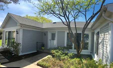 13 The Court of Hidden Bay Northbrook, IL 60062