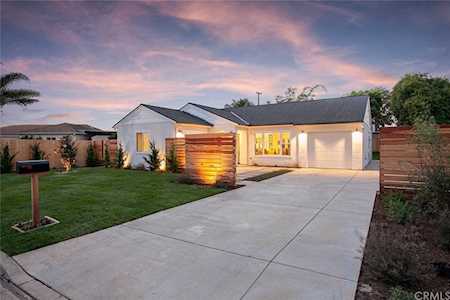 1014 Grove Place Costa Mesa, CA 92627