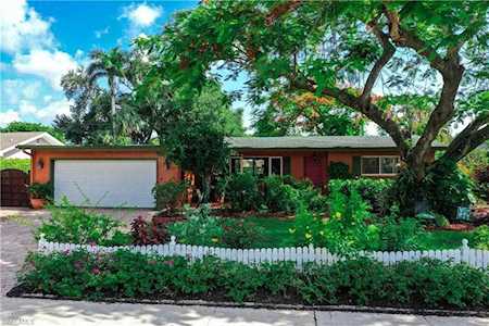 1353 Morningside Dr Fort Myers, FL 33901