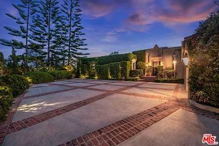 1307 Delresto Drive Beverly Hills, CA 90210