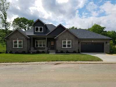 151 Eaglesnest Taylorsville, KY 40071