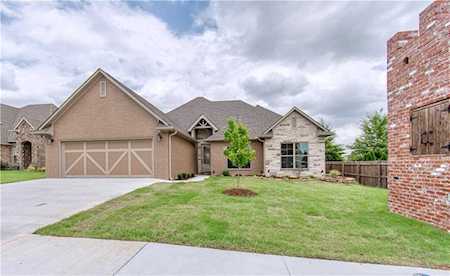 8611 Gatehouse WY Fort Smith, AR 72916
