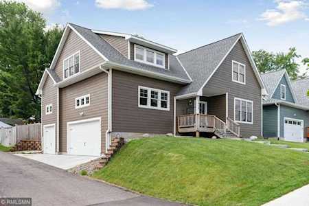 1510 Hartford Avenue Saint Paul, MN 55116