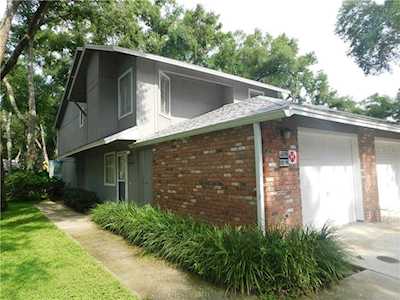 632 Red Oak Circle #216 Altamonte Springs, FL 32701