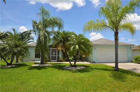 25525 Arequipa Drive Punta Gorda, FL 33983