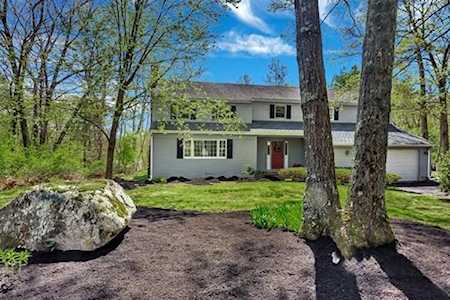 15 Partridge Way Easton, MA 02356