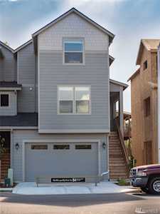 163 Loganberry Ct Woodland, WA 98674