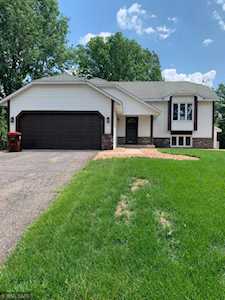 9109 Sierra Court Woodbury, MN 55125