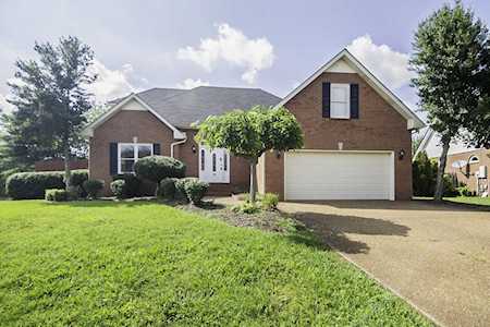 2517 Wythe Close Murfreesboro, TN 37130