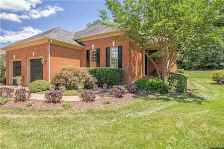 2358 Founders Creek Ct Midlothian, VA 23113