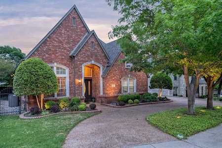 4105 Parkway Drive Grapevine, TX 76051