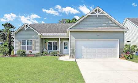 572 Catamaran Drive Wilmington, NC 28412