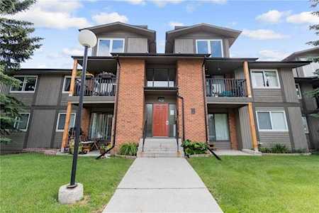 6400 Coach Hill Road SW #724 Calgary, AB T3H 1B8