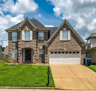 115 Hidden Garden Dr Oakland, TN 38060