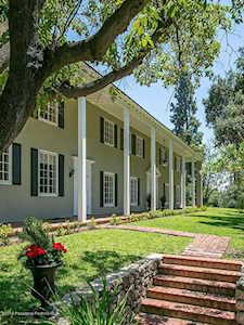 58 N San Rafael Avenue Pasadena, CA 91105