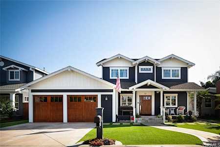 315 Colleen Place Costa Mesa, CA 92627