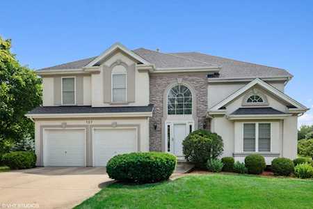 127 Jason Ct Aurora, IL 60502