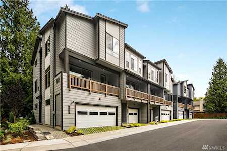6861 NE 170th St #101 Kenmore, WA 98028