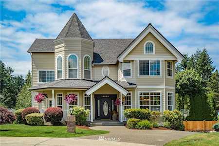 8215 56th St Ct W University Place, WA 98467