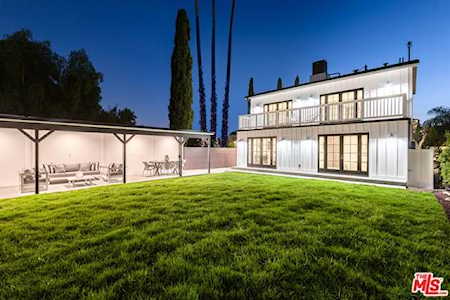 638 N Sierra Bonita Avenue Los Angeles, CA 90036
