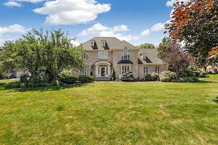 20 Wachusett View Dr Westborough, MA 01581