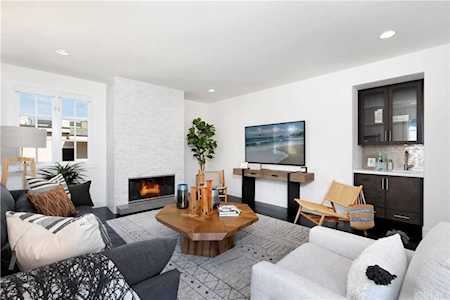 513 1/2 Begonia Avenue Corona Del Mar, CA 92625