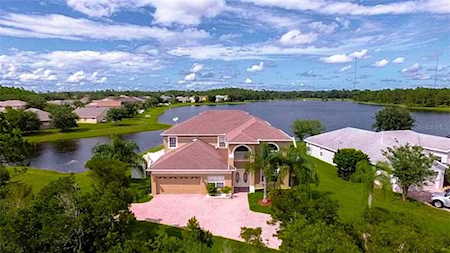 1649 Sierra Ridge Drive Orlando, FL 32820