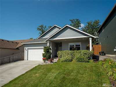 310 Stepping Stone St Kalama, WA 98625