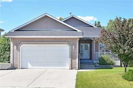 144 Lakeside Greens Drive Chestermere, AB T1X 1B9