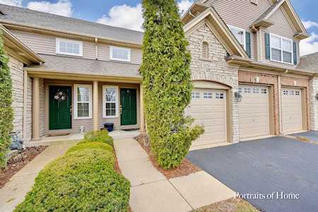 1878 Turtle Creek Dr Aurora, IL 60503