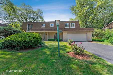 2337 Arbeleda Ln Northbrook, IL 60062