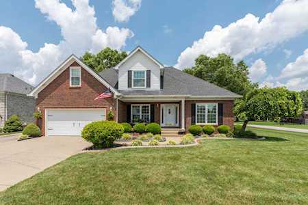 5417 Galaxie Dr Louisville, KY 40258