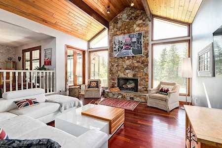 41 Springland Way Rural Rocky View County, AB T3Z 3N6