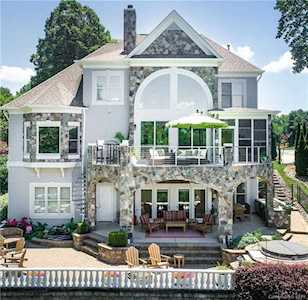 18007 N Peninsula Club Dr Cornelius, NC 28031