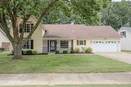 6268 Skyview Cir Bartlett, TN 38135
